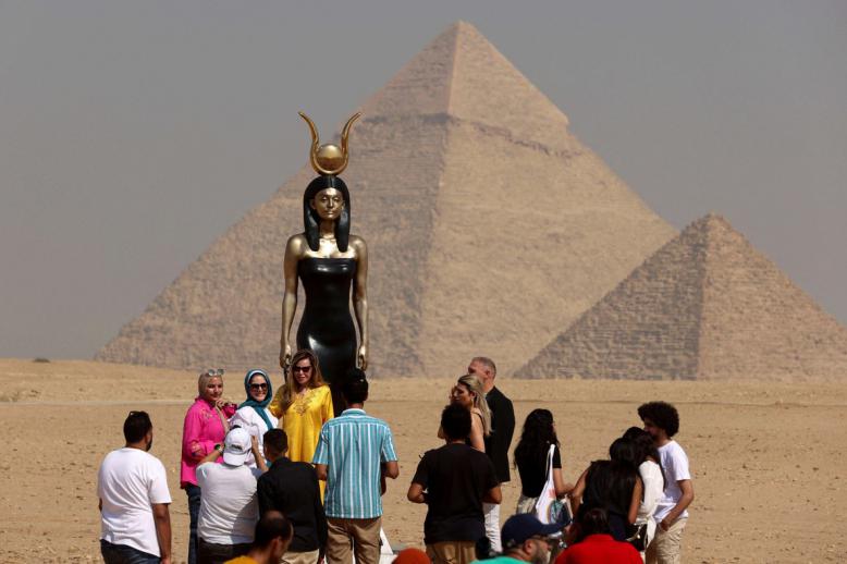 التمييز ضد المرأة في الفنادق يضر بالسياحة