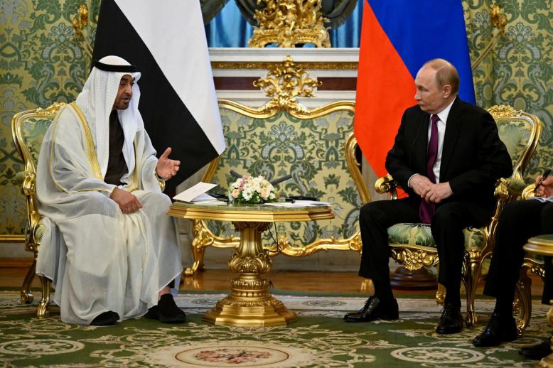 مباحثات في توقيت عالي الحساسية