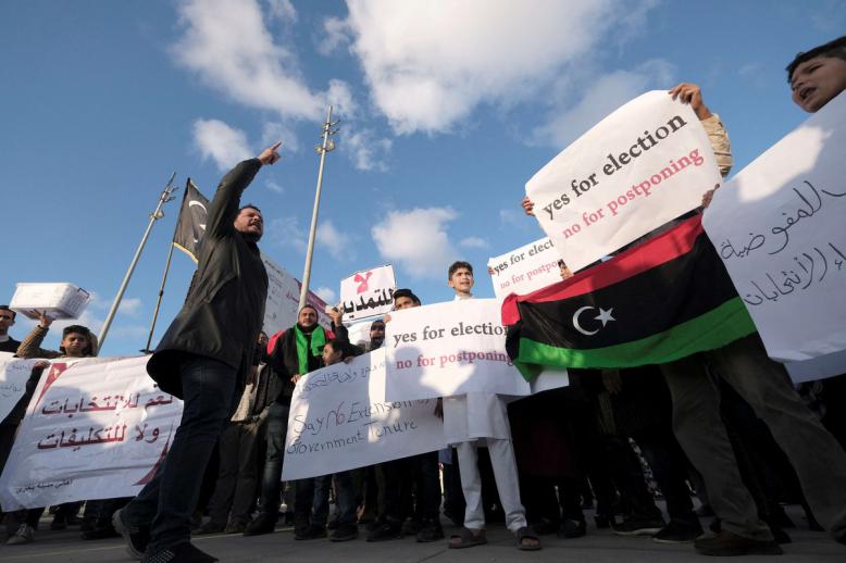 الليبيون ينتظرون بفارغ الصبر طي صفحة المرحلة الانتقالية 