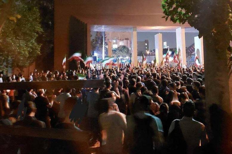 الأمور ليست على ما يرام في الجامعات الايرانية 