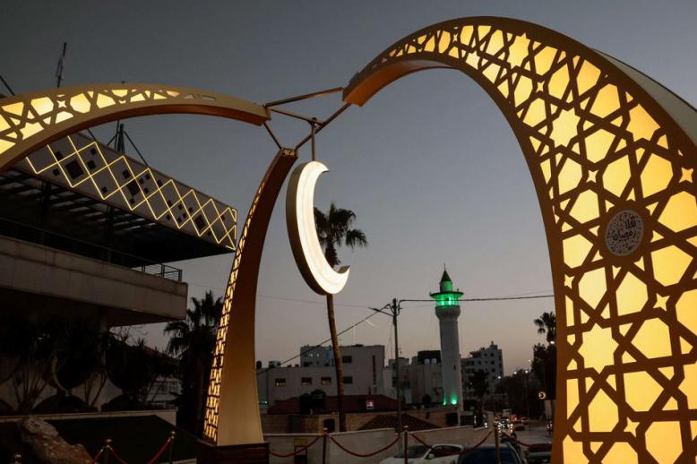 دعوات للتضامن لمعالجة الوضع الراهن وإحلال السلام
