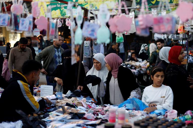 حركية في الأسواق استعدادا للعيد 