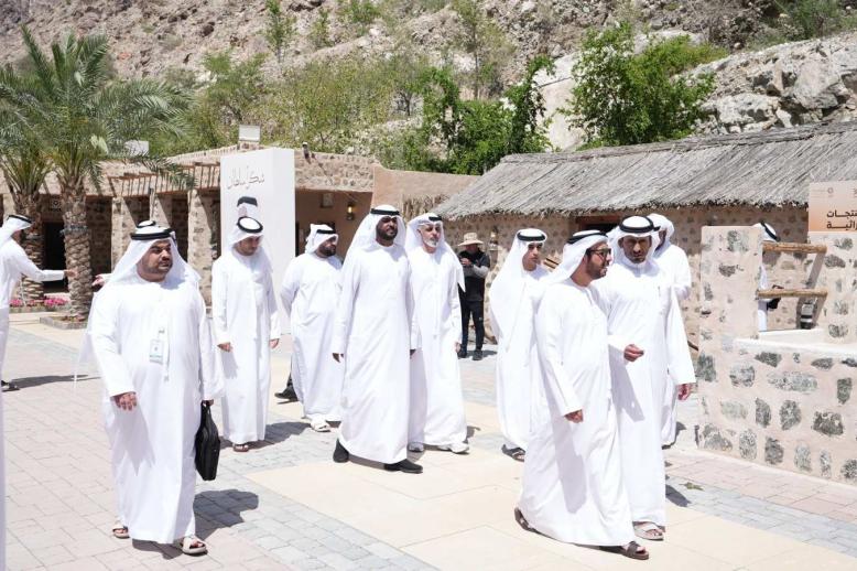 معهد الشارقة
