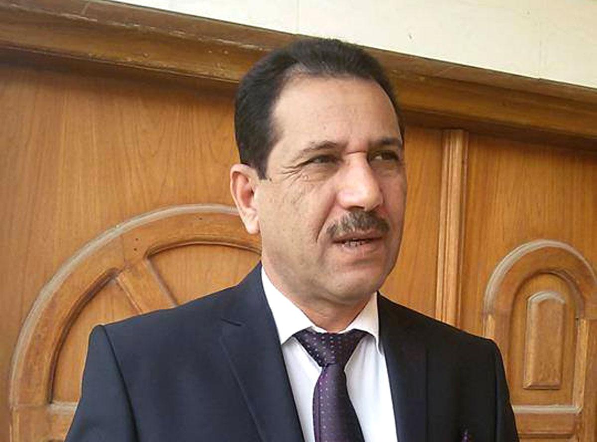 النقد العربي فاقد لشخصيته ومرجعياته