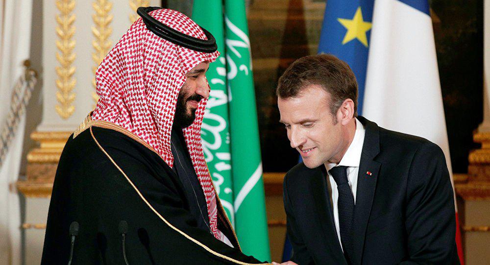 ولي العهد السعودي الأمير محمد بن سلمان في لقاء سابق مع الرئيس الفرنسي امانويل ماكرون