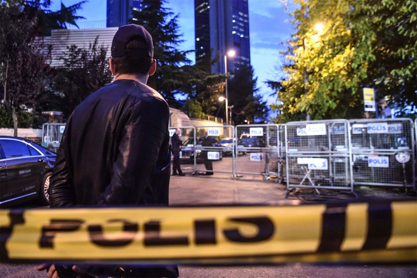 The Saudi consulate is cordoned off by Turkish police in Istanbul 