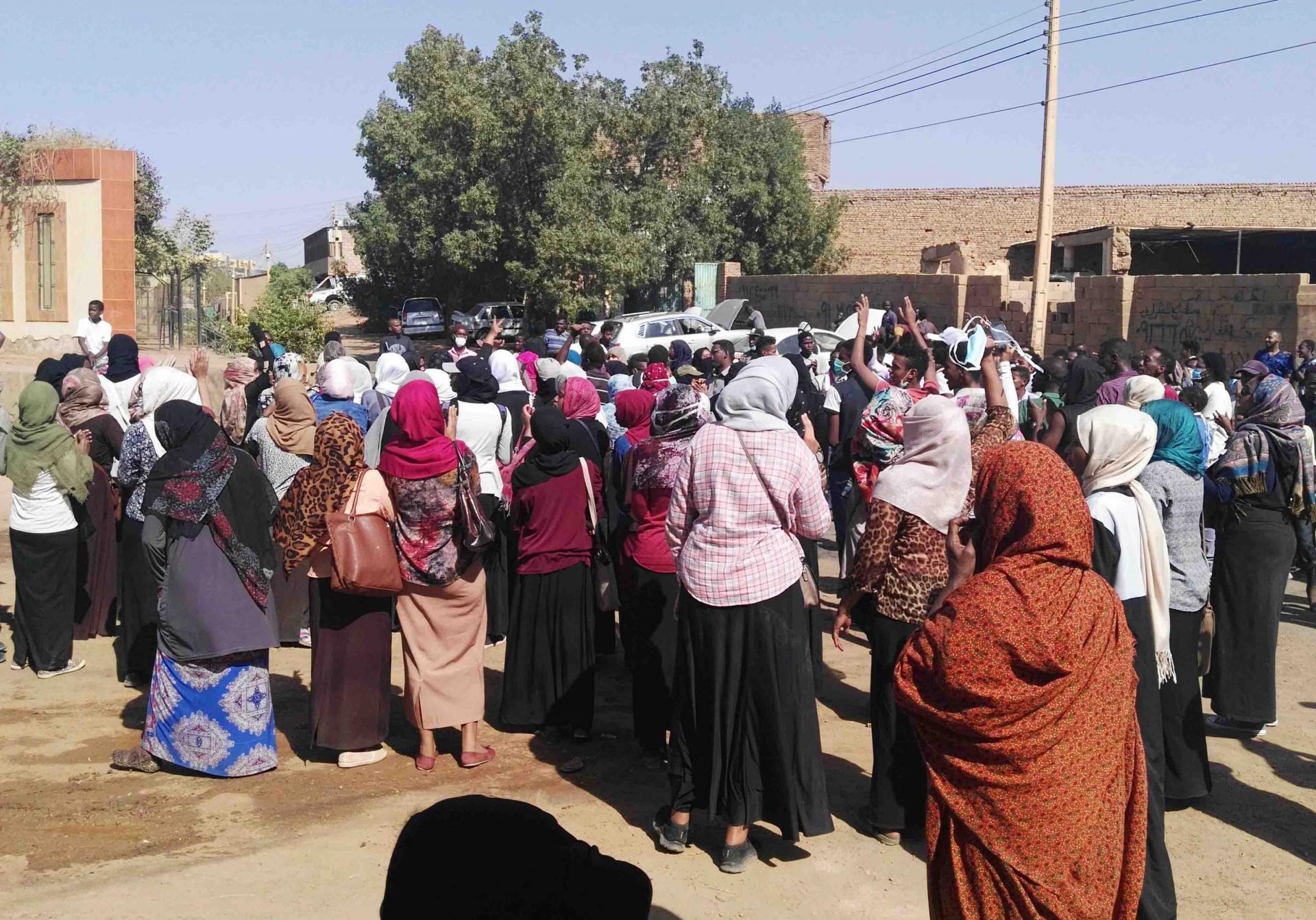 The authorities have set up special emergency courts to investigate violations of a nationwide state of emergency imposed by Bashir