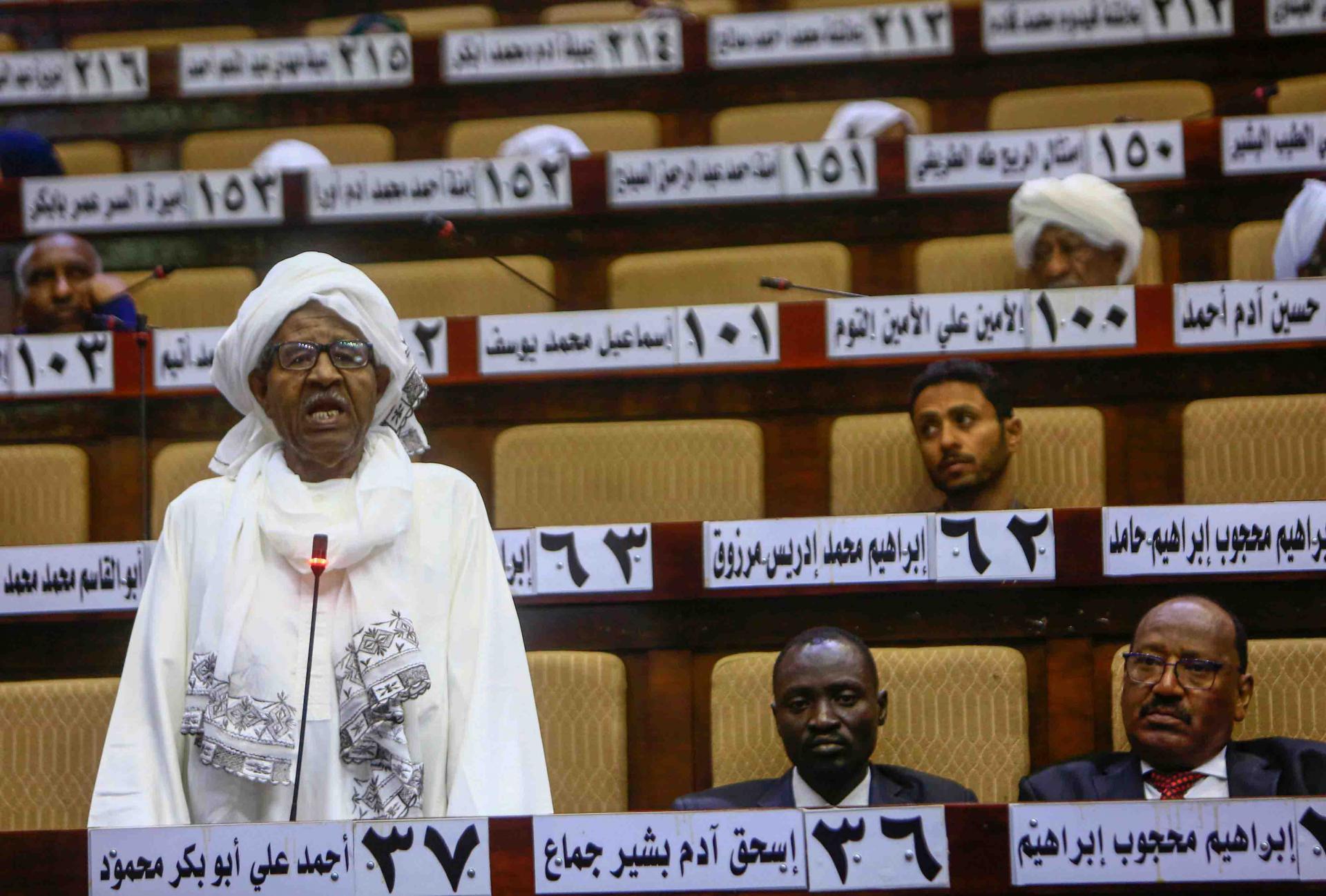 A parliamentary committee set up to look into the decree recommended that the state of emergency be shortened