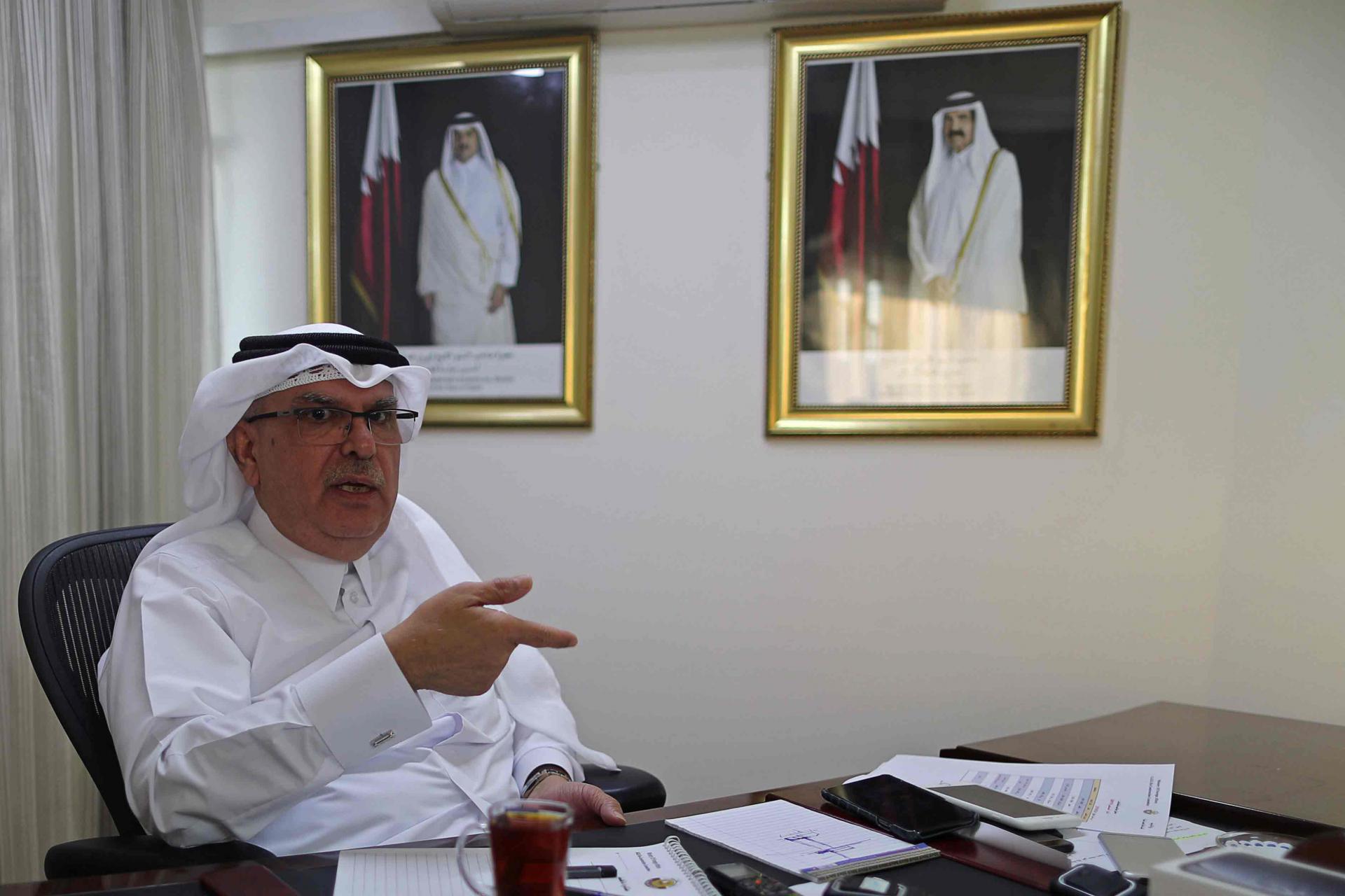 العمادي تعرض للطرد عدة مرات من قبل الفلسطينيين 