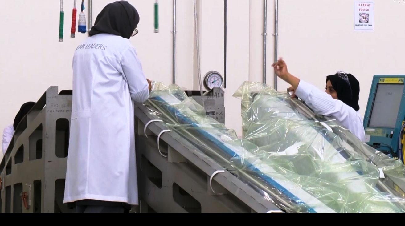 إمارتيتان يتميزان في صناعة هياكل الطيران