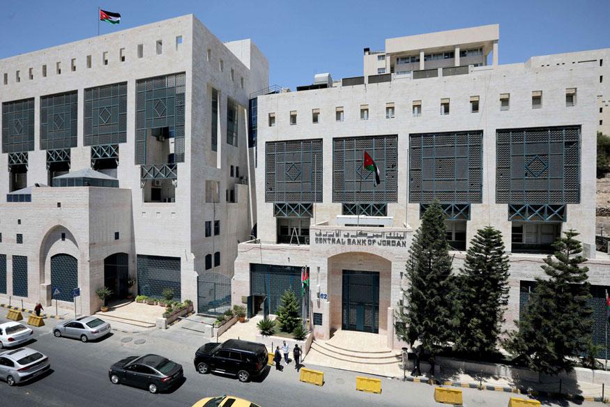 الأردن يغرق في ديون داخلية وخارجية خانقة