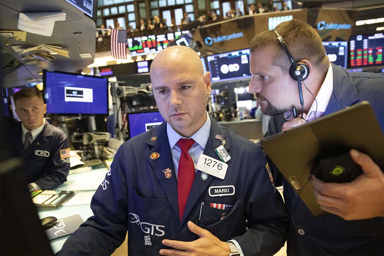 New York Stock Exchange traders