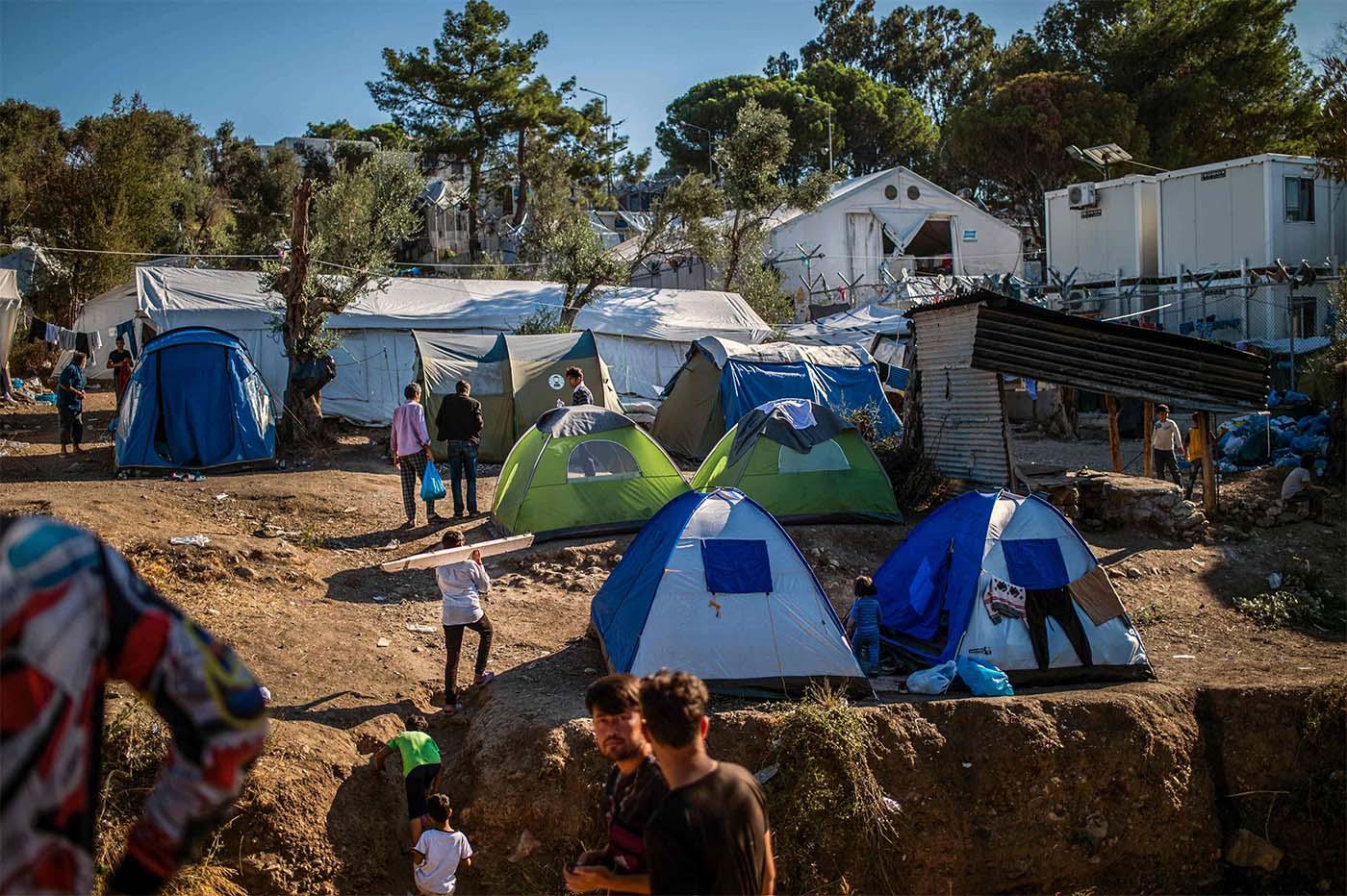 Overcrowded Moria camp
