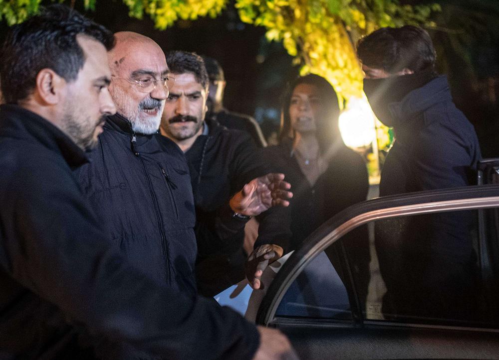 الصحفي والمفكر التركي احمد التان