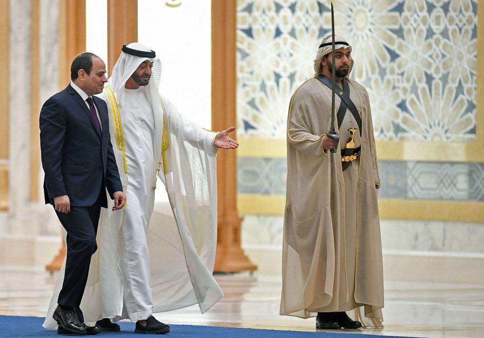 ولي عهد أبوظبي الشيخ محمد بن زايد آل نهيان يستقبل الرئيس المصري عبدالفتاح السيسي
