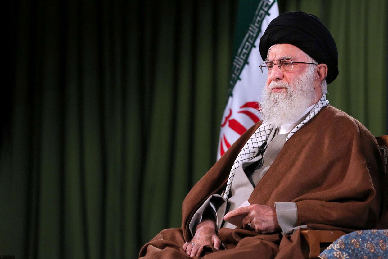 علي خامنئي يروج لانتصار ايران على كورونا