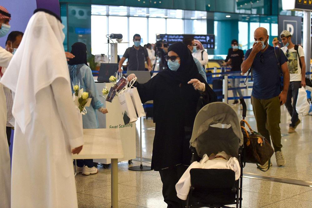 السعودية تأمل عودة عاجلة للأوضاع الطبيعية 