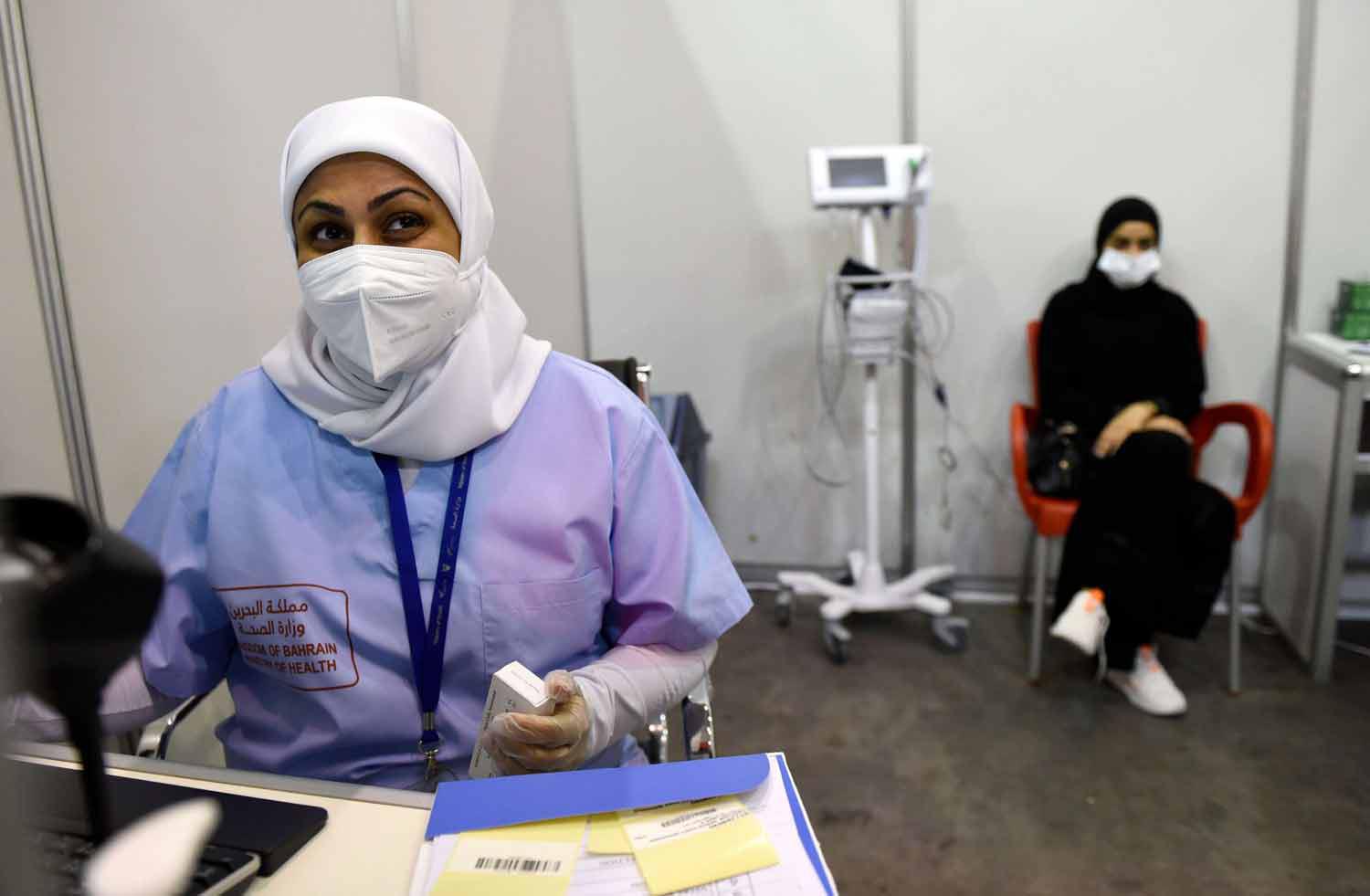 تجربة على متطوعة