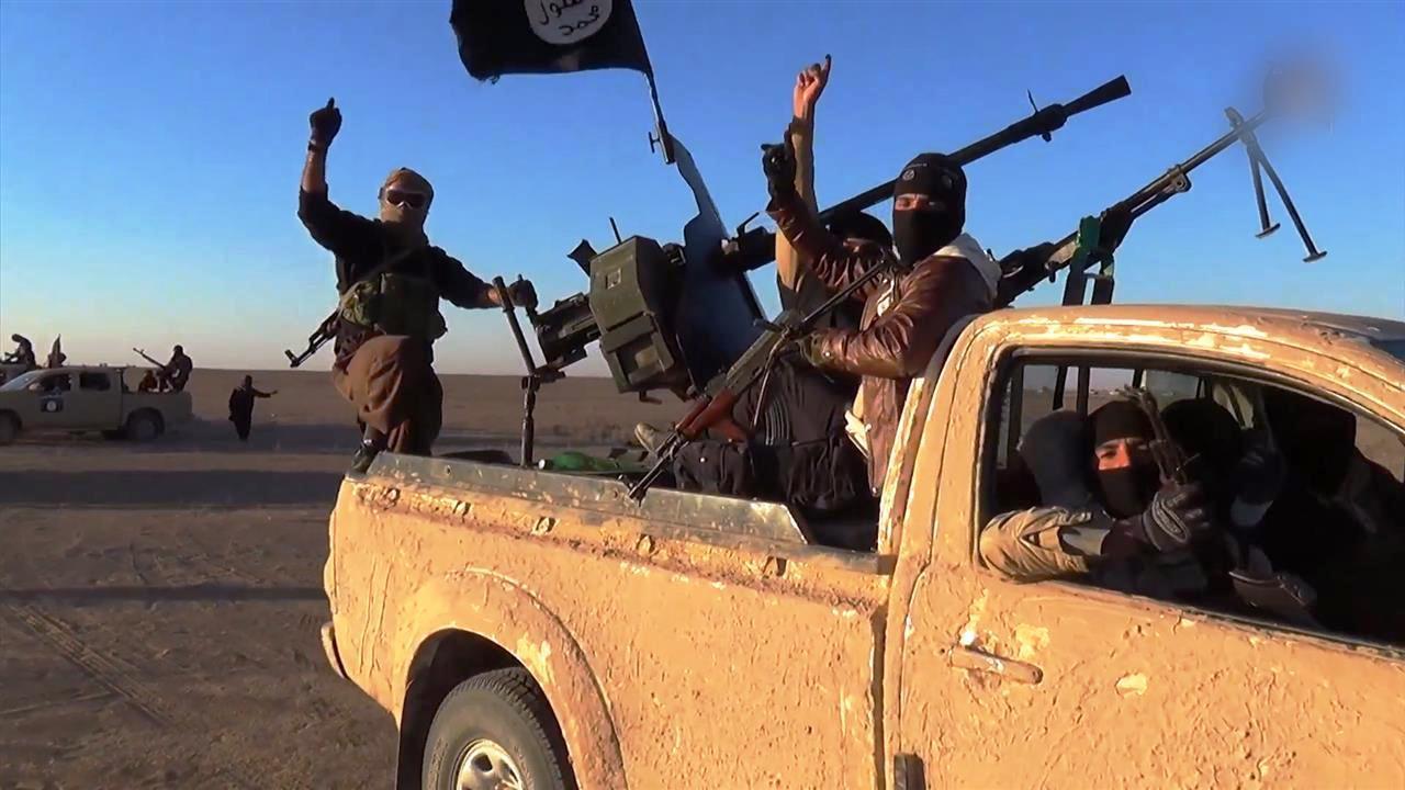 عناصر من تنظيم داعش