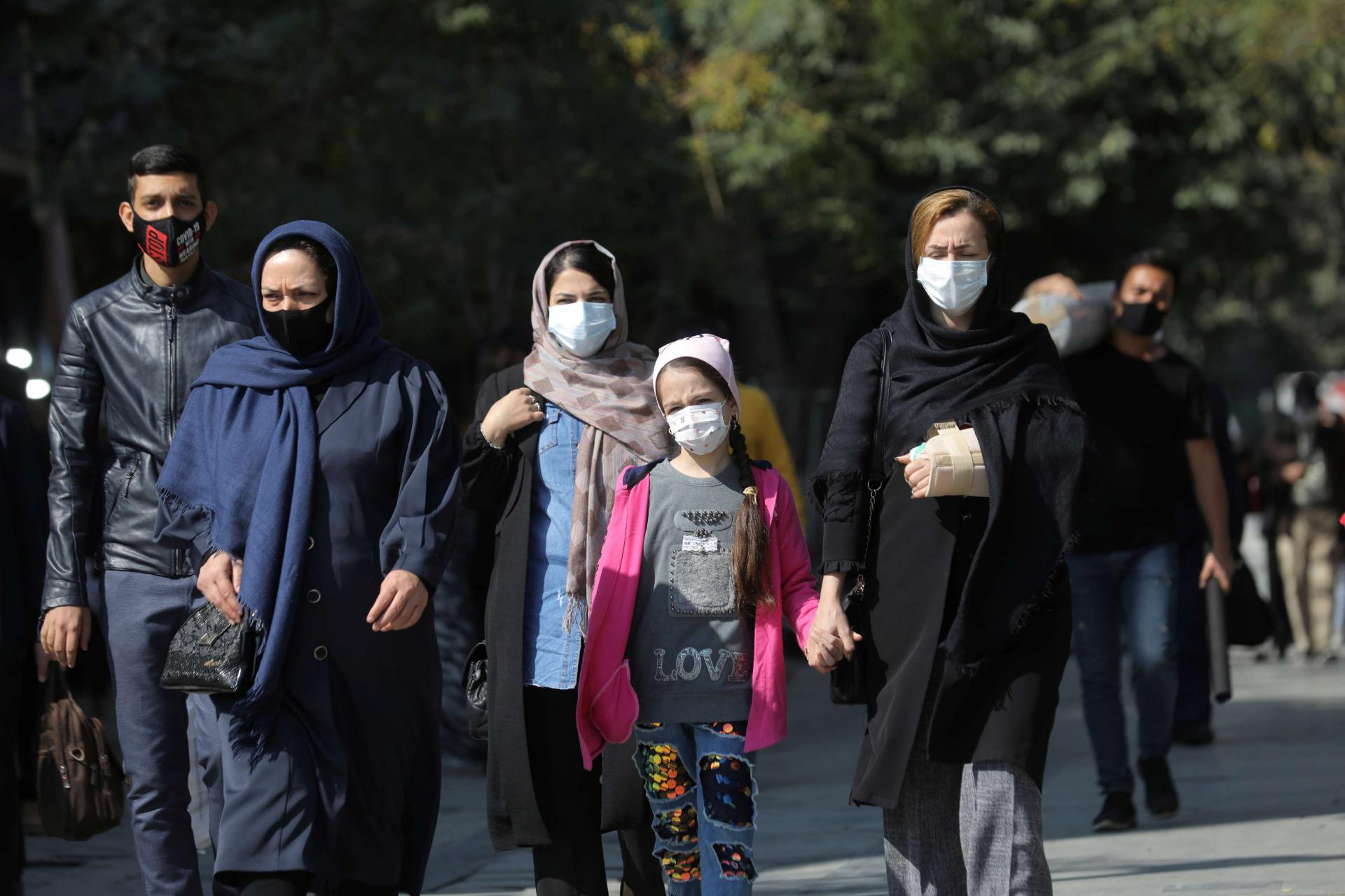 إيران على وشك كارثة إنسانية بسبب كورونا