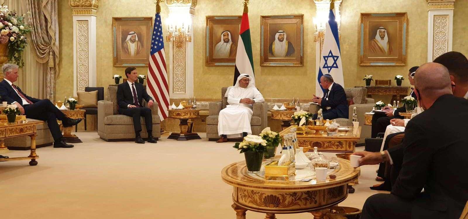 خطوات الامارات ثابتة من اجل تحقيق السلام في الشرق الاوسط
