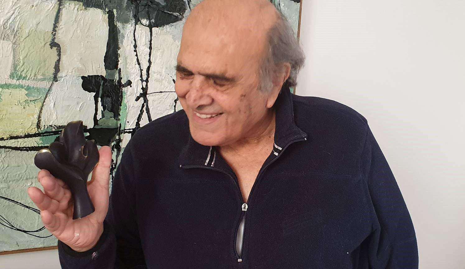 الفنان الاردني مهنا الدرة 