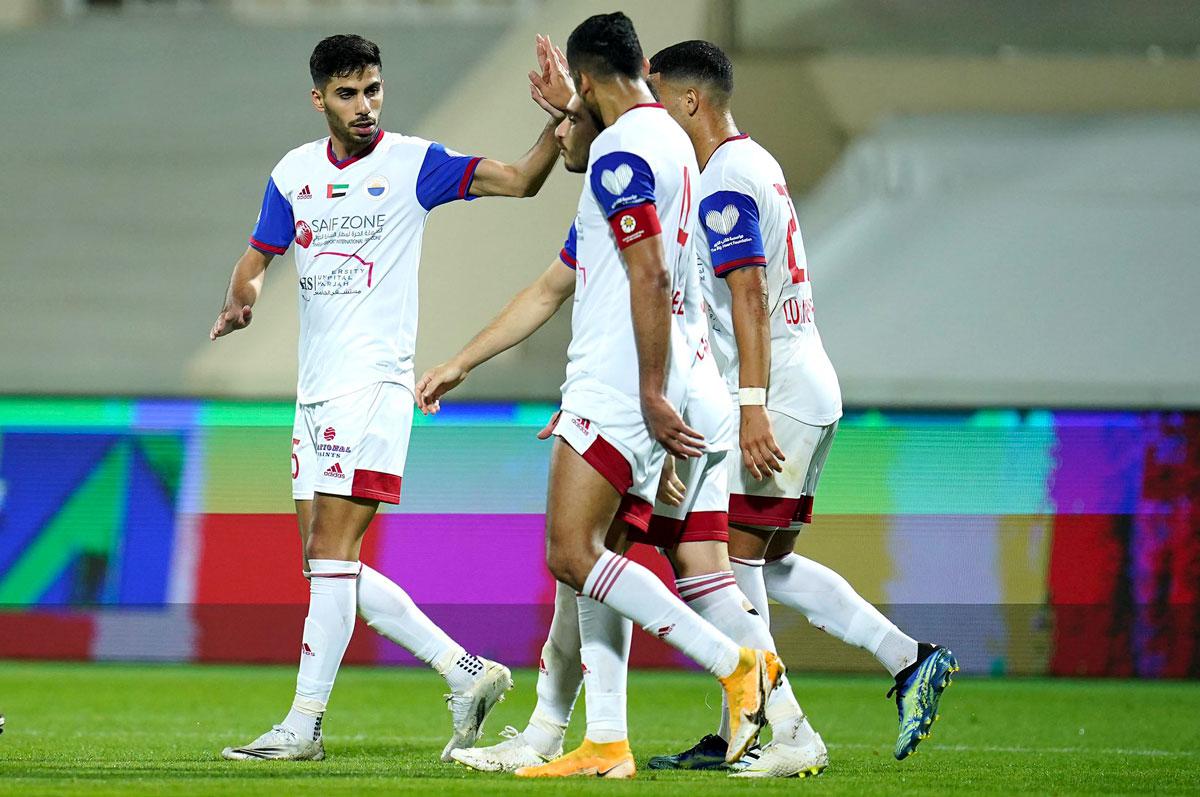 فرحة لاعبي الشارقة بعد الفوز من حسابه على تويتر
