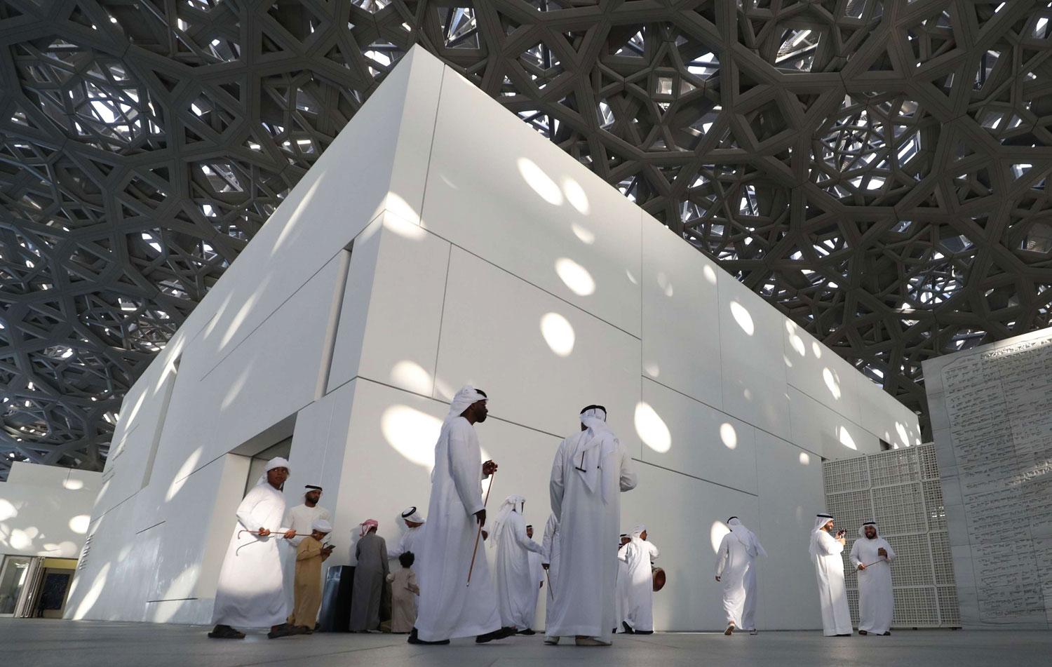 اللوفر ابوظبي 