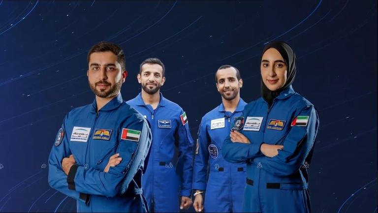 رواد فضاء