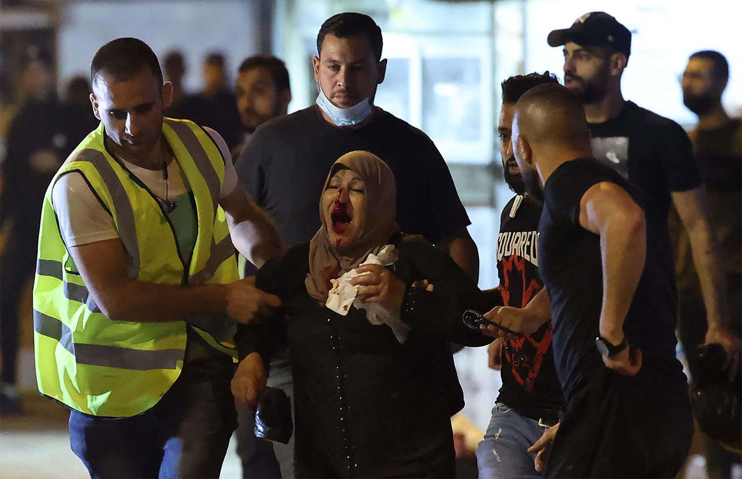 Palestinians accuse Israel of threatening their freedom of worship