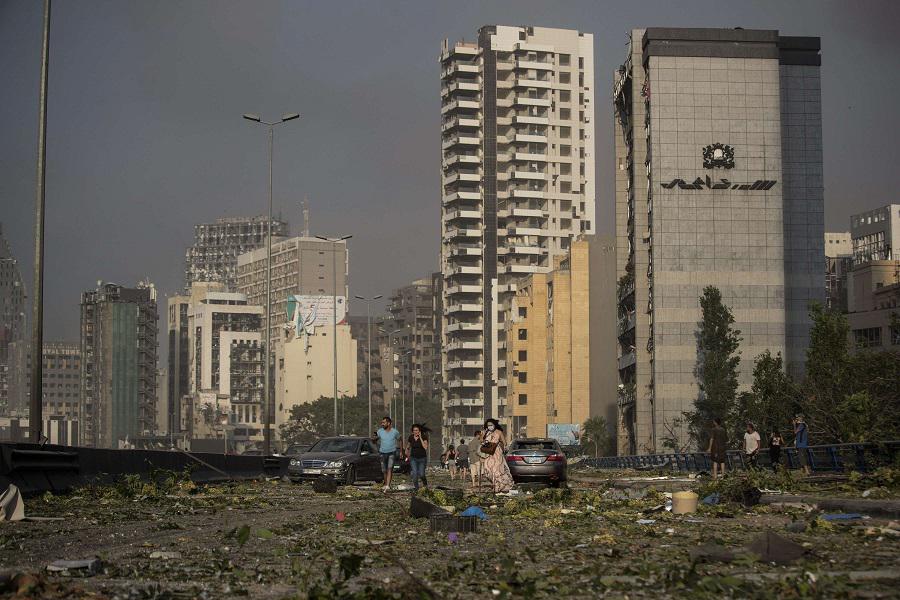 انهيار لبنان إلى أين؟