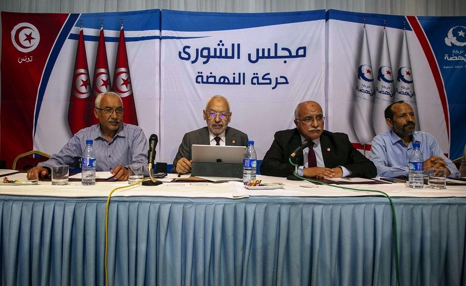 النهضة تتخبط في قرارات خاطئة للخروج من مأزقها