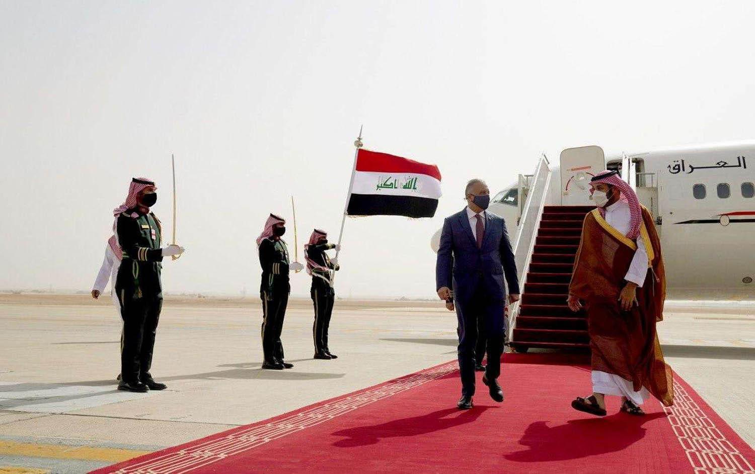 رئيس الوزراء العراقي مصطفى الكاظمي وولي العهد السعودي الامير محمد بن سلمان