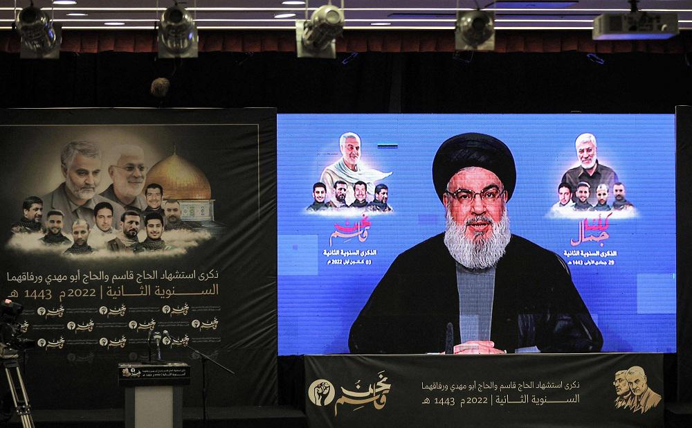 حزب الله المؤمن بولاية الفقيه يدفع باستمرار لعزل لبنان عن محيطه الخليجي وعمقه العربي
