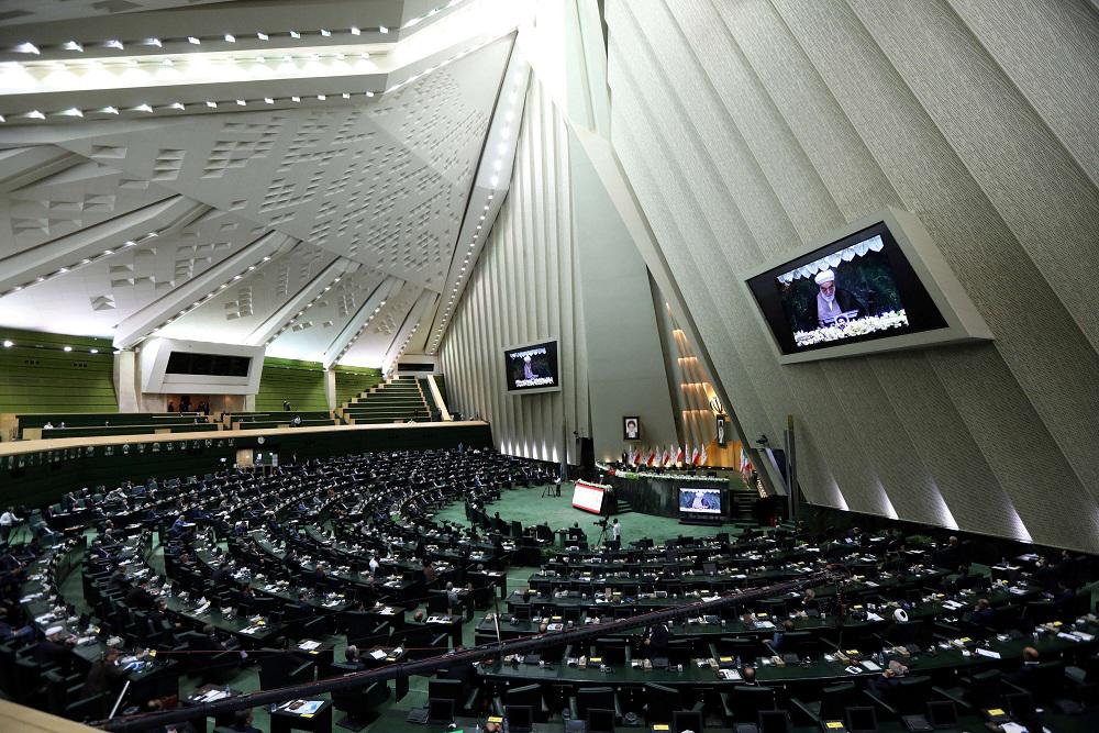 البرلمان يشترط رفعا لكل العقوبات بما فيها المتعلقة بالإرهاب
