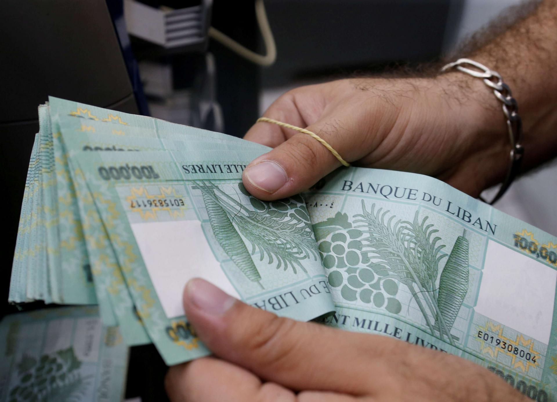 تراجع جديد لقيمة الليرة بعد الانتخابات النيابية
