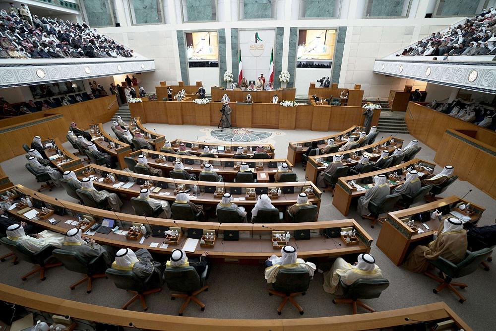 حل البرلمان الكويتي خطوة في سياق اعادة ترتيب البيت السياسي بعد أزمة مستعصية
