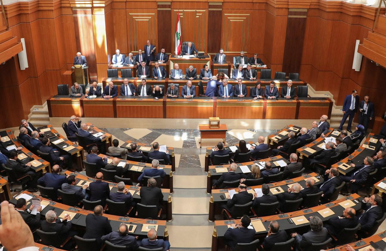 السياسيون في لبنان لا يريدون تحقيق الشفافية خوفا على مصالحهم