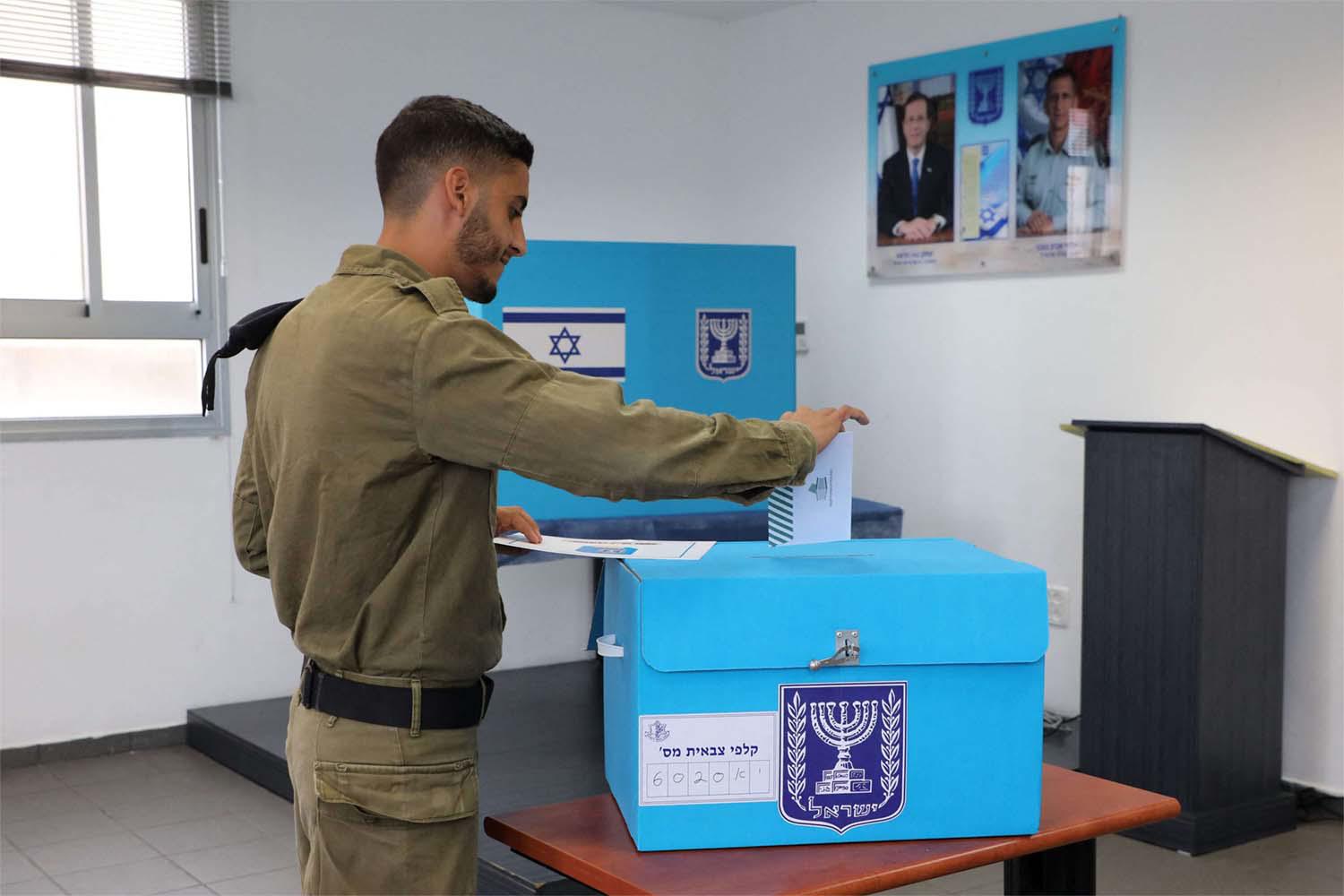 Both Lapid and Netanyahu need strong turnout from their bases