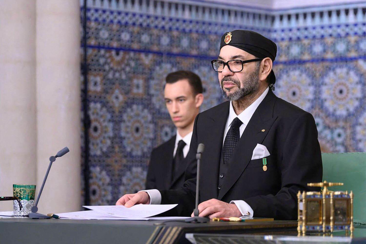 العاهل المغربي محمد السادس وولي العهد الأمير مولاي الحسن
