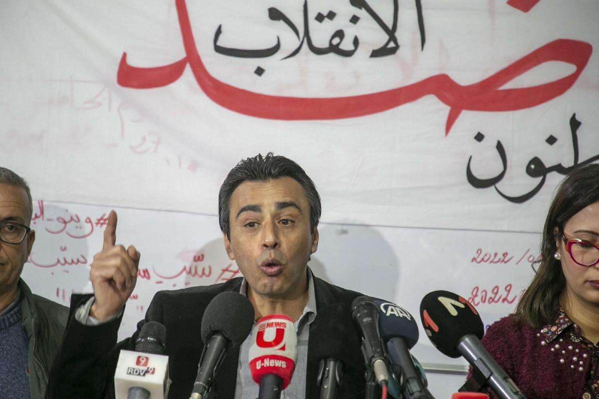 بن مبارك أطلق مبادرة سياسية معارضة تحت شعار مواطنون ضد الانقلاب