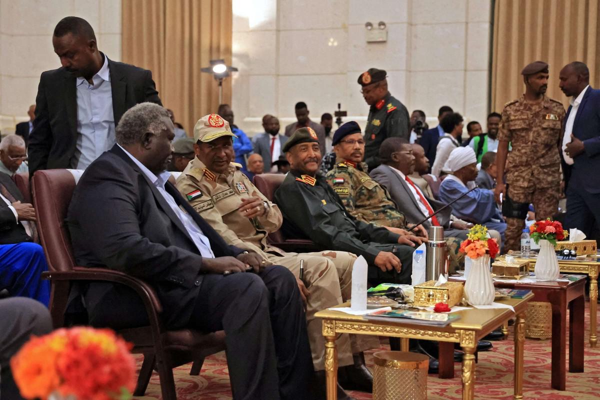 السودان يتهيأ لمرحلة جديدة