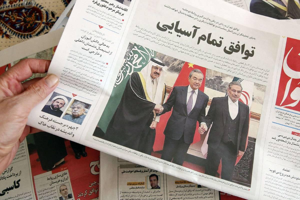 صحيفة إيرانية تحتفي بالاتفاق السعودي الإيراني برعاية صينية