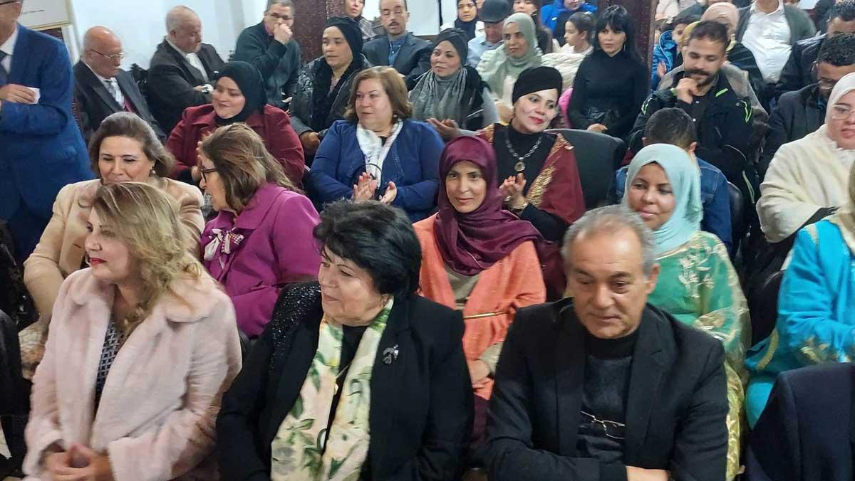 أمسيات شعرية مختلفة