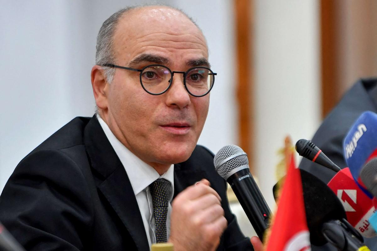 نبيل عمار يدعو إلى تجنب المغالطات 