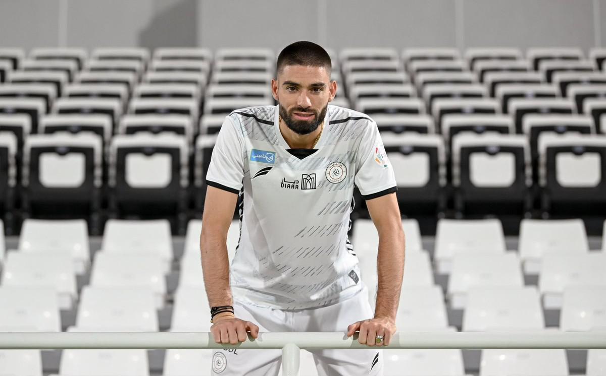كاراسكو 'شبابي'