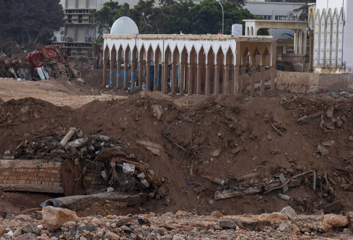 المدينة بحاجة إلى خطة عاجلة لإعادة الإعمار