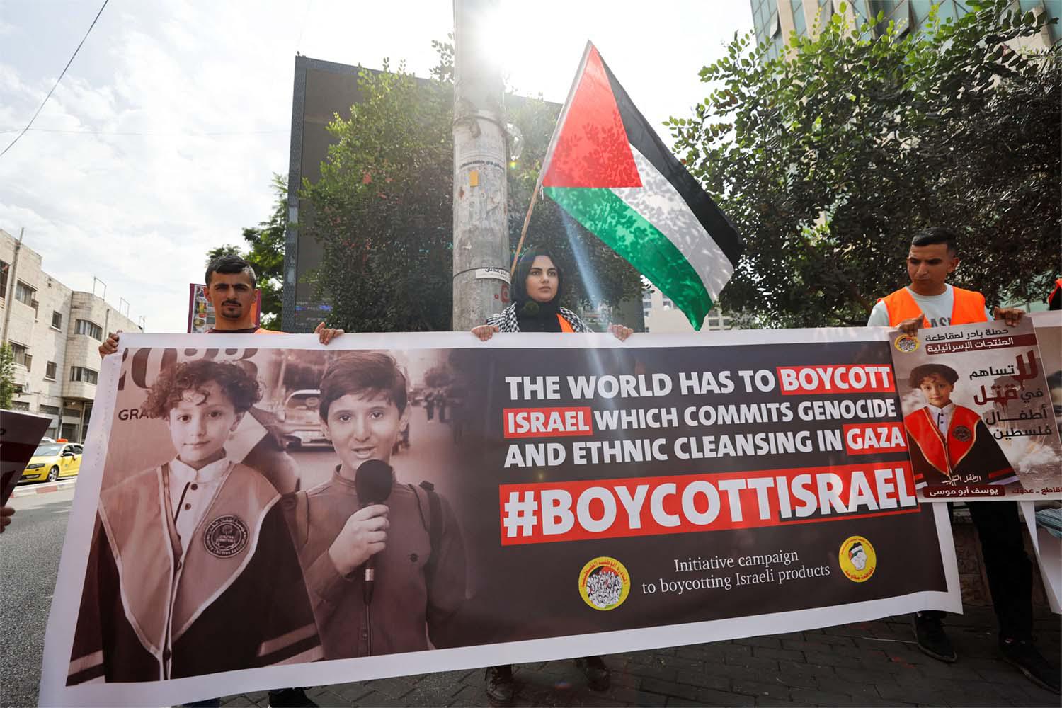 Khamenei called on Muslim states to cease oil and food exports to Israel