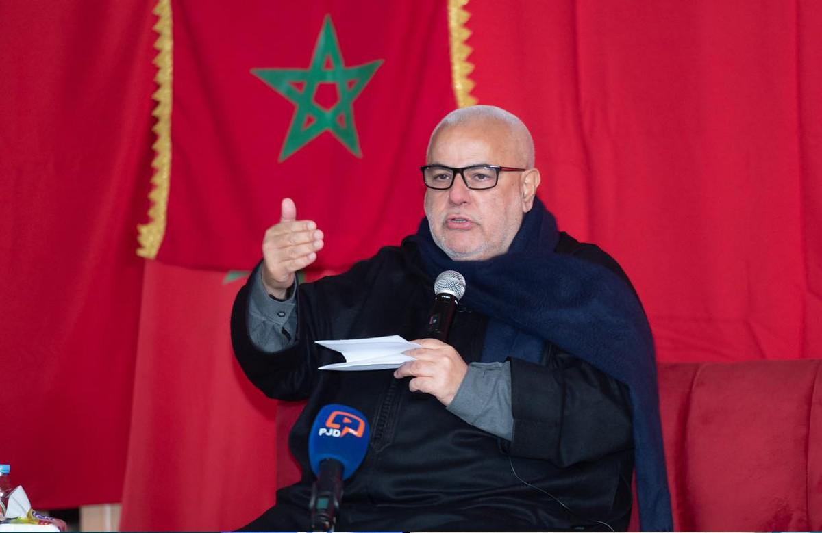 بنكيران يتّهم الحقوقيات بنشر الفساد 
