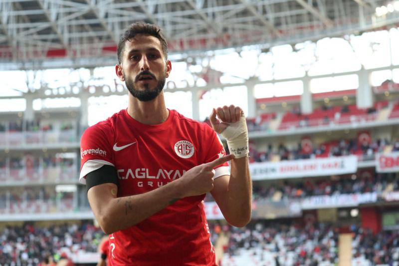 لاعب اسرائيلي يؤجج التوتر بين أنقرة وتل أبيب